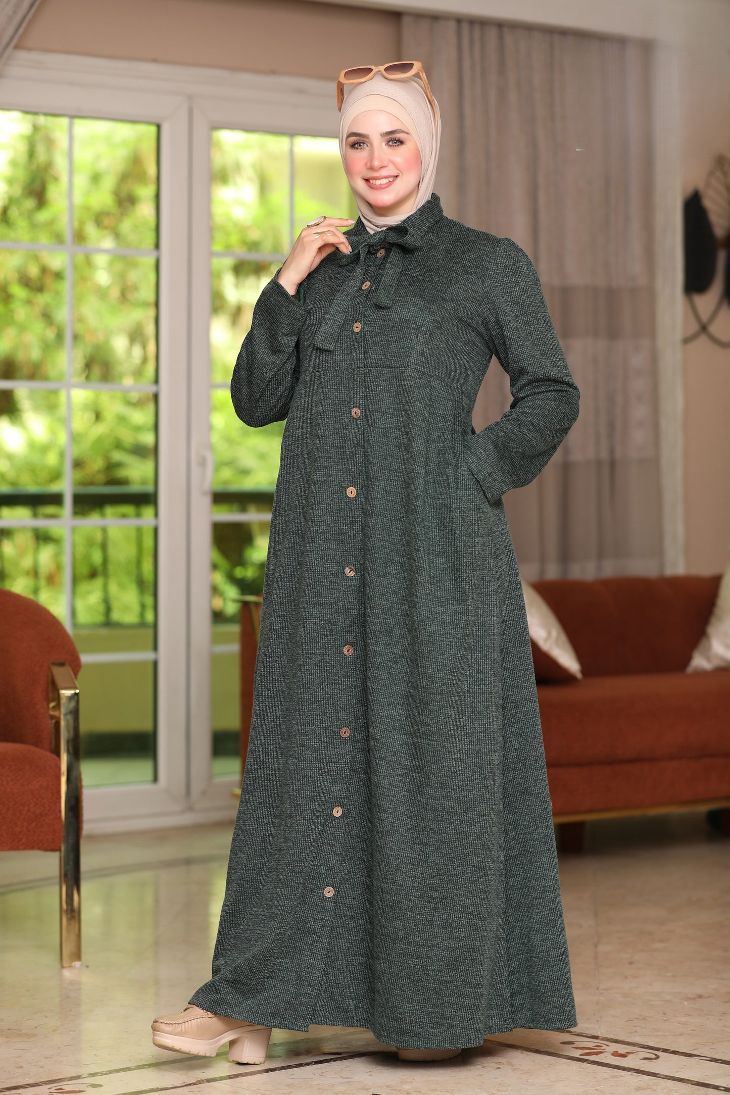 Wool dress with pockets and buttons