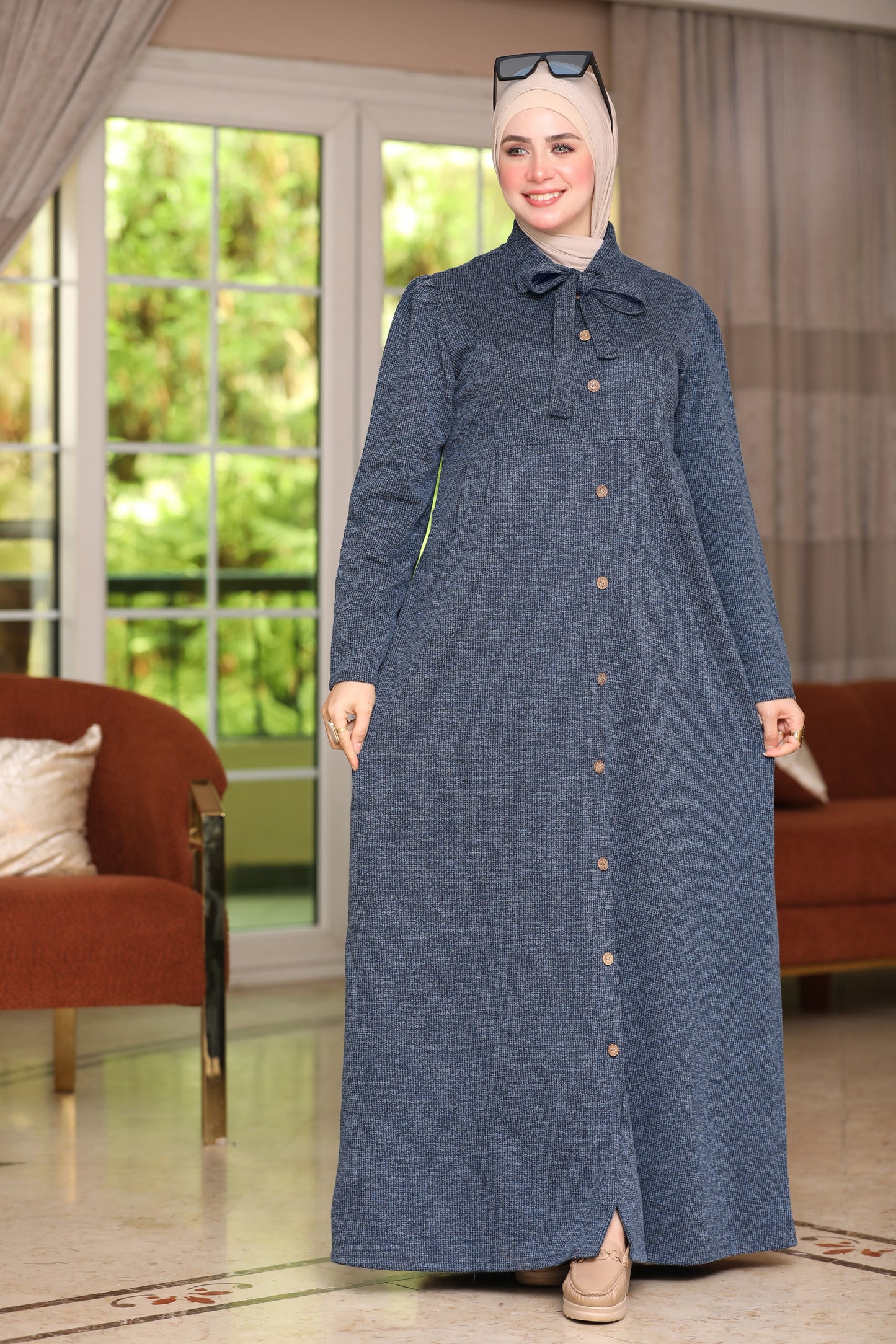 Wool dress with pockets and buttons