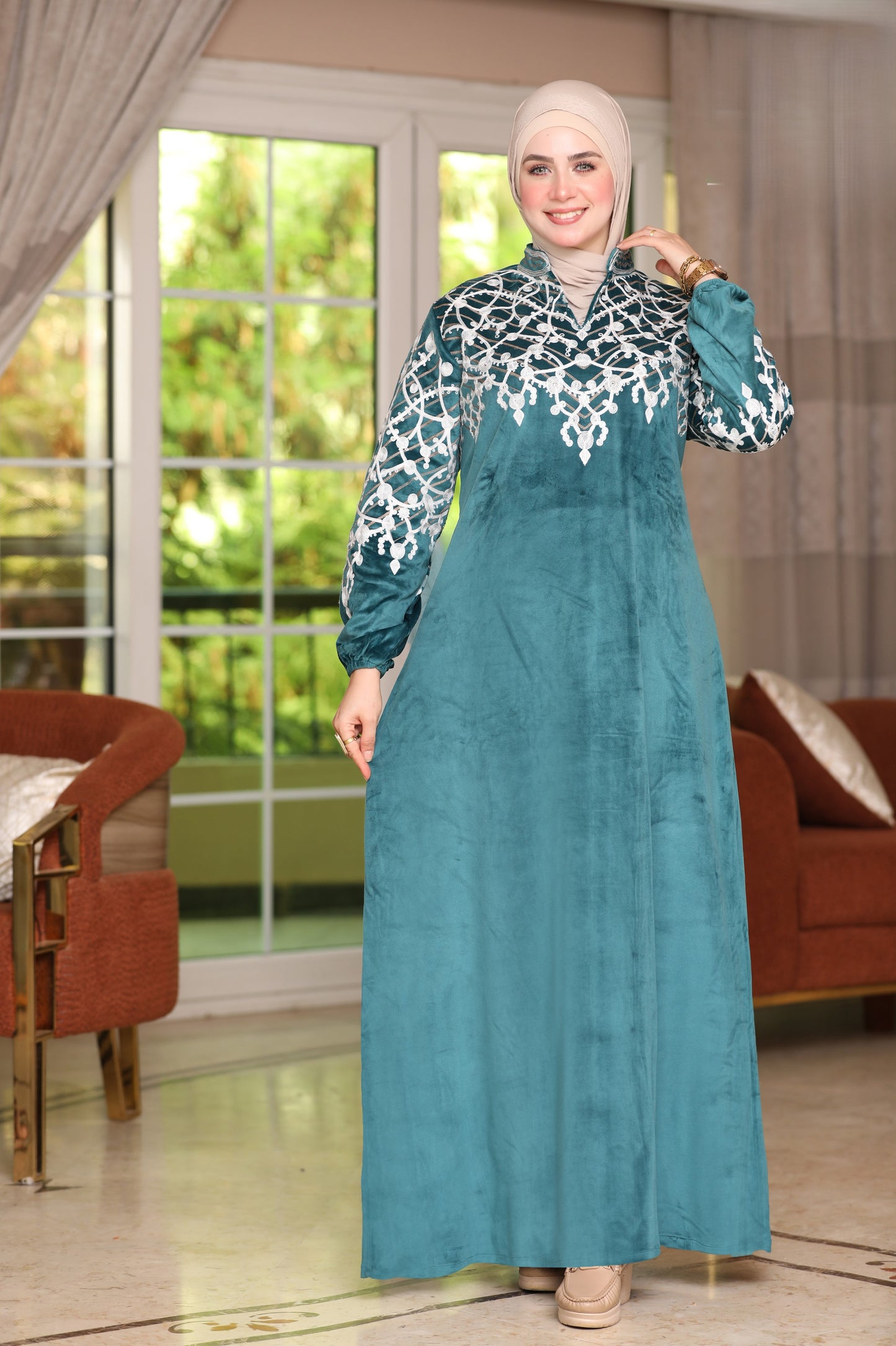 Velvet abaya with mesh embroidery
