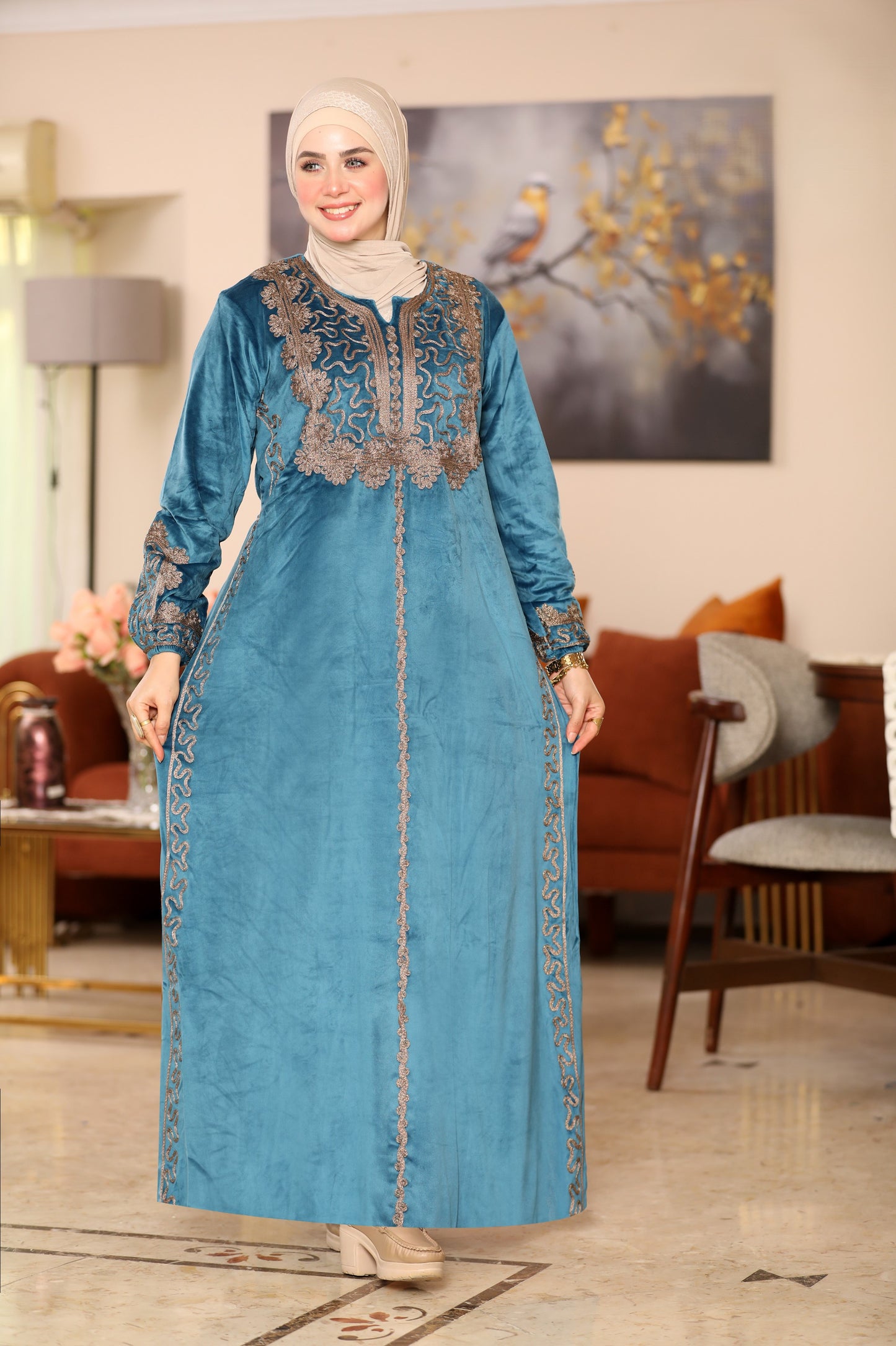 Velvet abaya with hand and wool embroidery