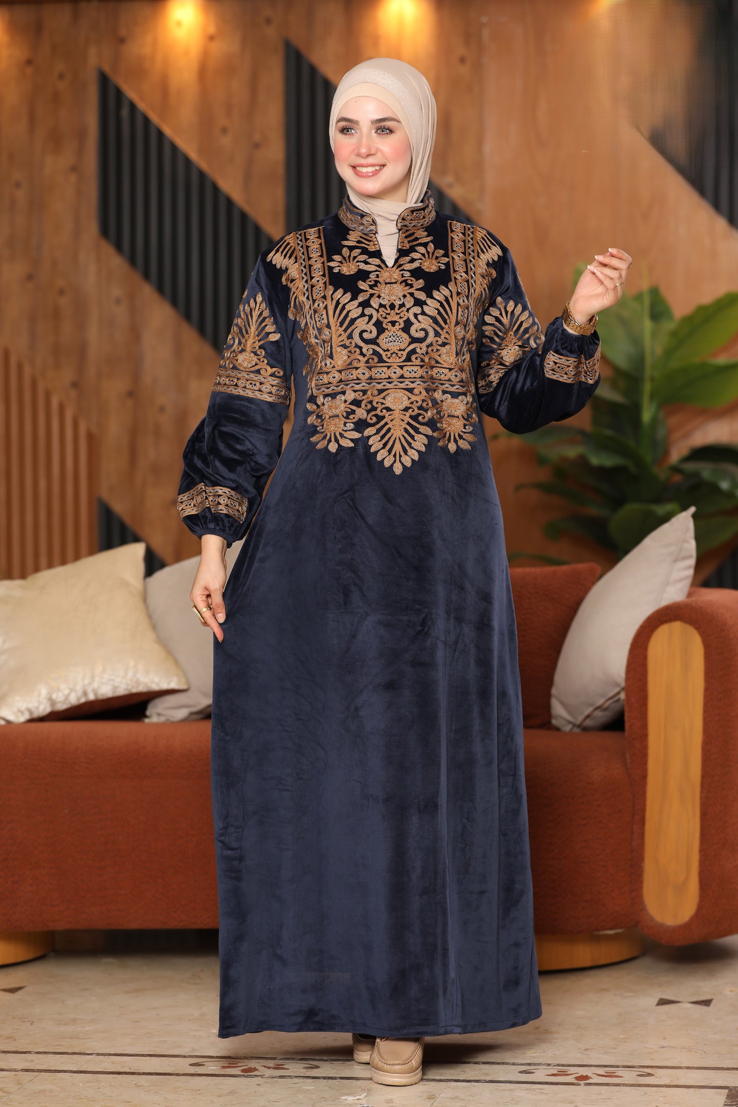 Velvet abaya with embroidered chest and back