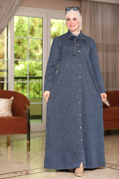 Wool dress with pockets and buttons