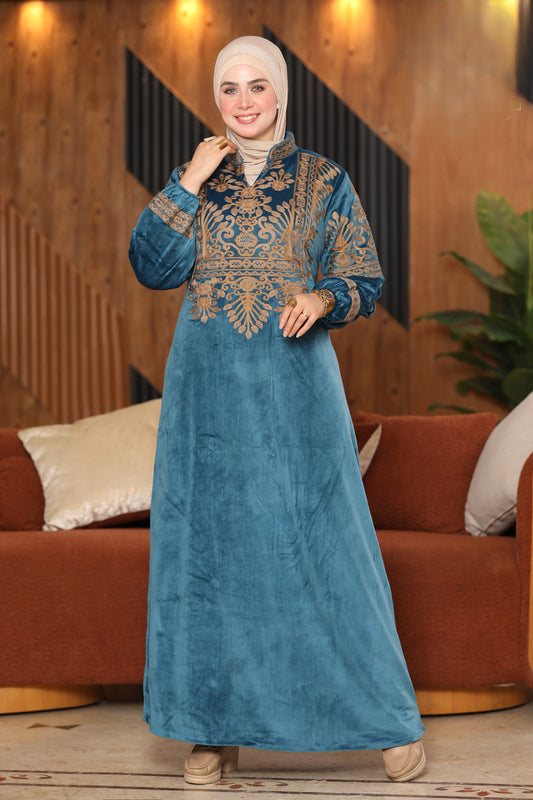 Velvet abaya with embroidered chest and back