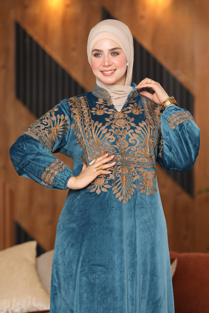Velvet abaya with embroidered chest and back