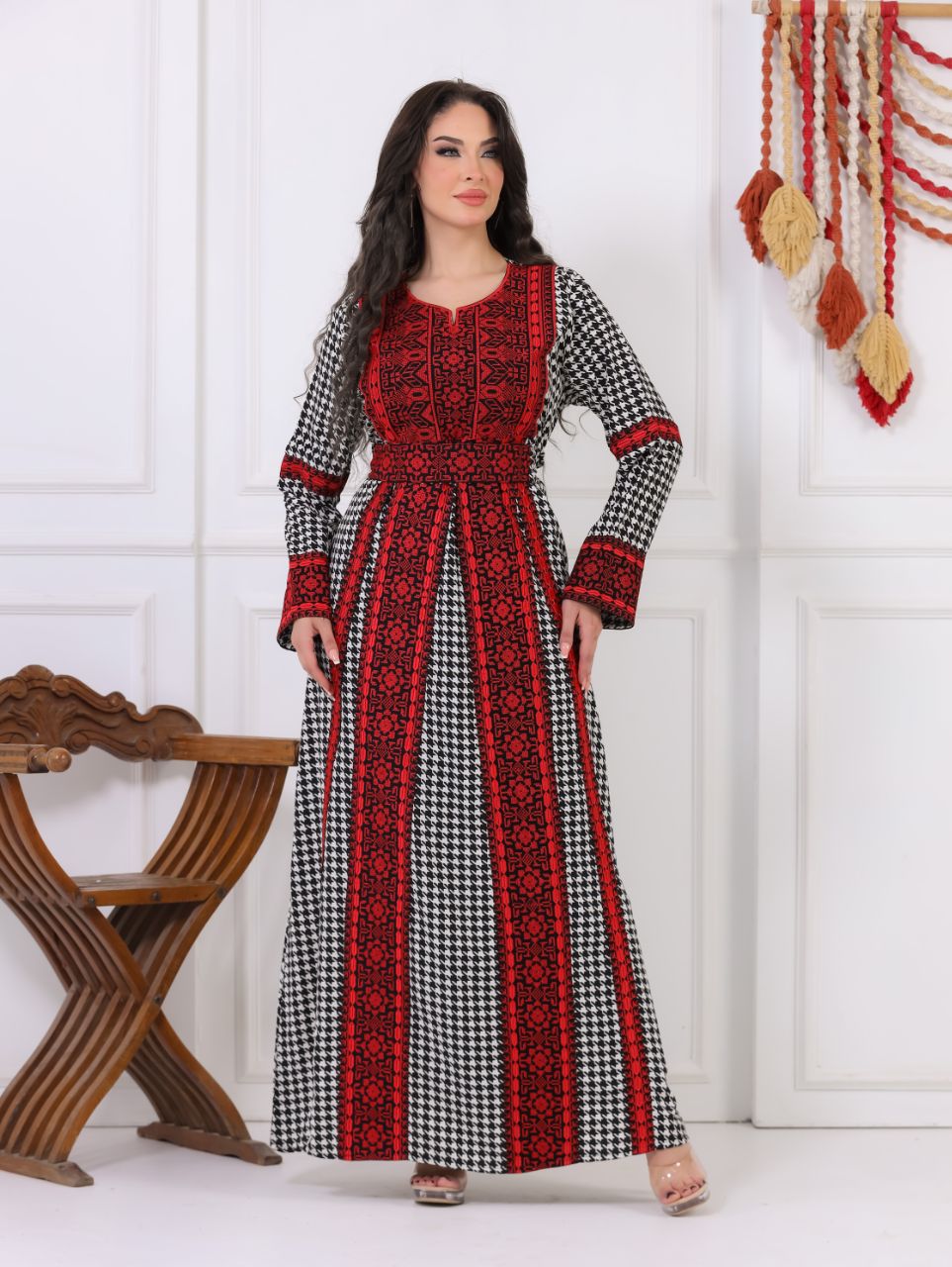 شهرزاد أسود × أبيض