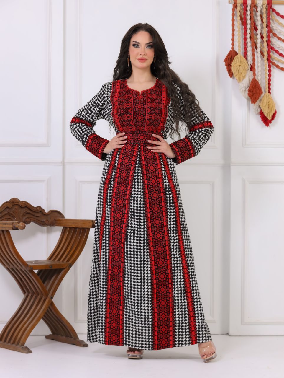 شهرزاد أسود × أبيض