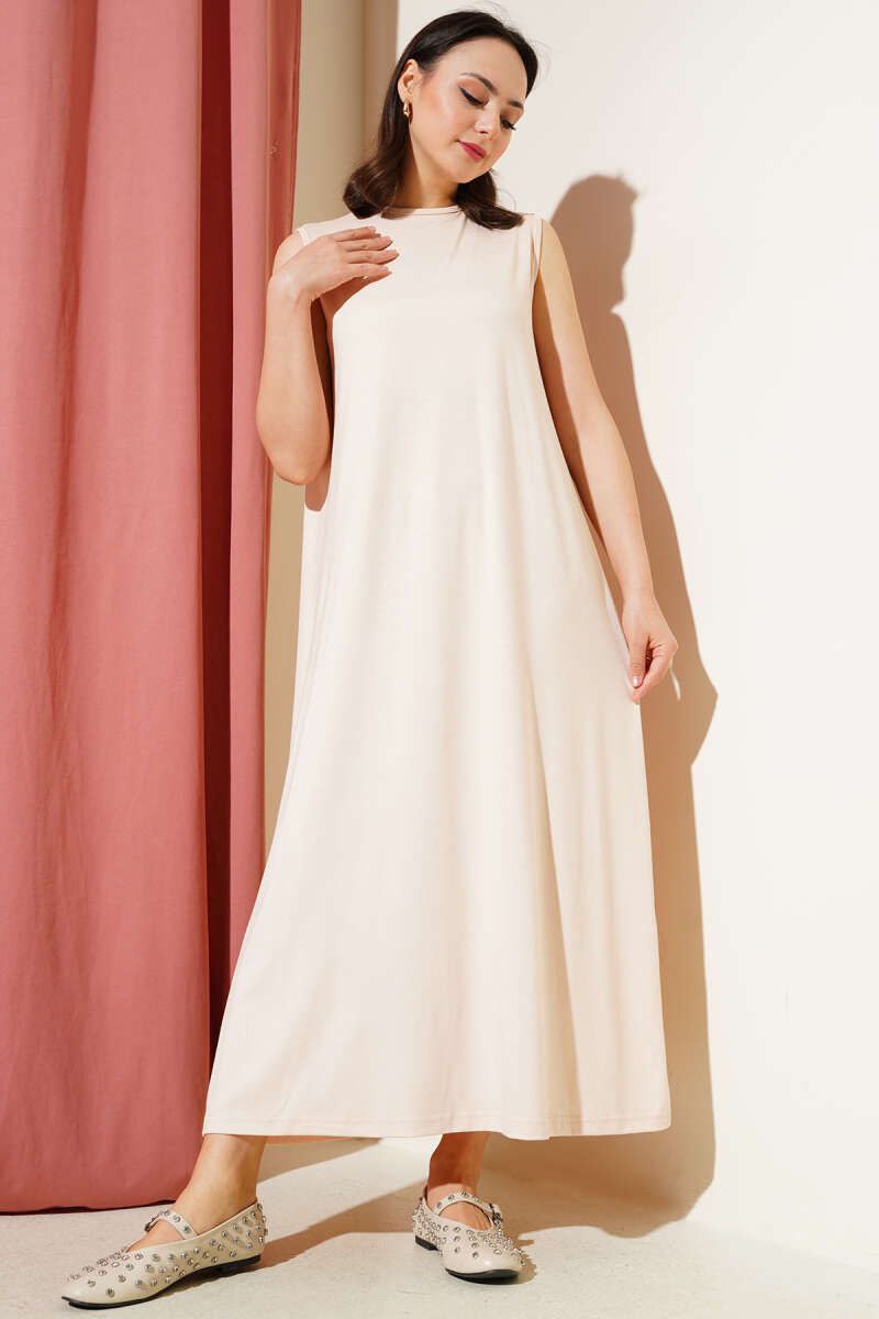Sleeveless Basic