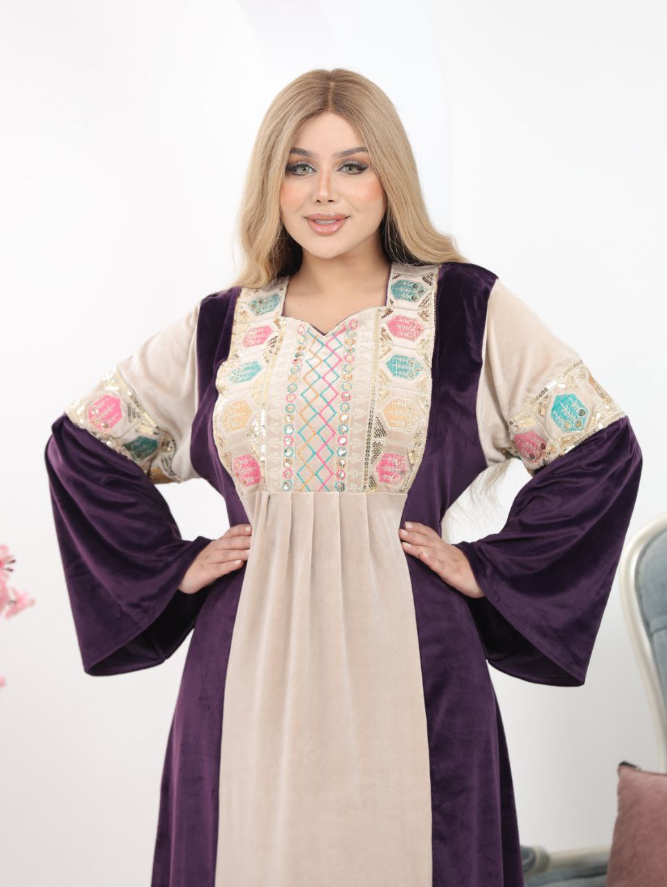 Haidi Velvet Abaya in Two-Tone Design