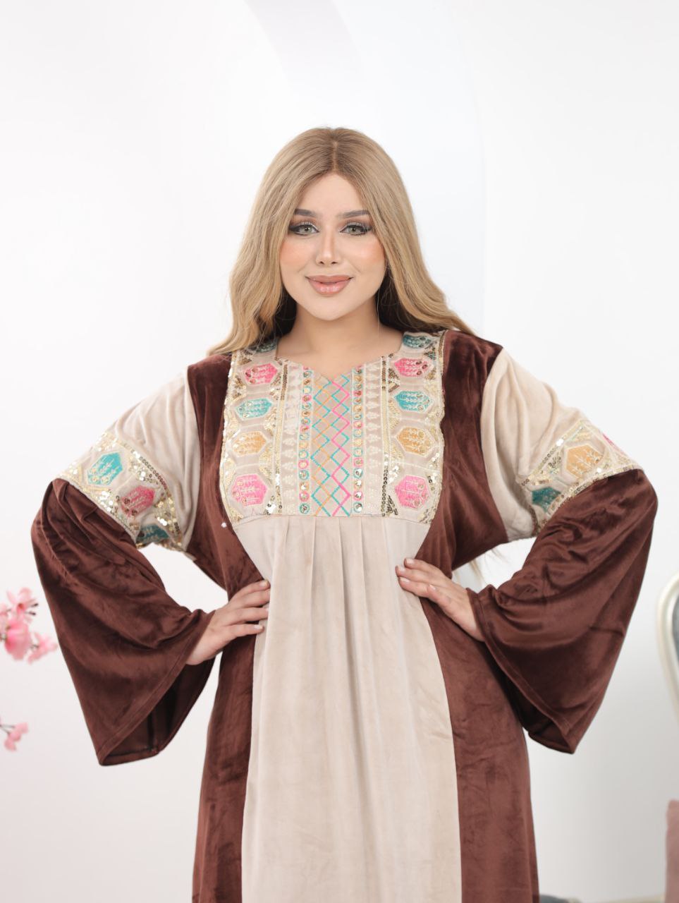 Haidi Velvet Abaya in Two-Tone Design