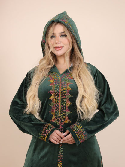 Velvet abaya embroidered with a hood
